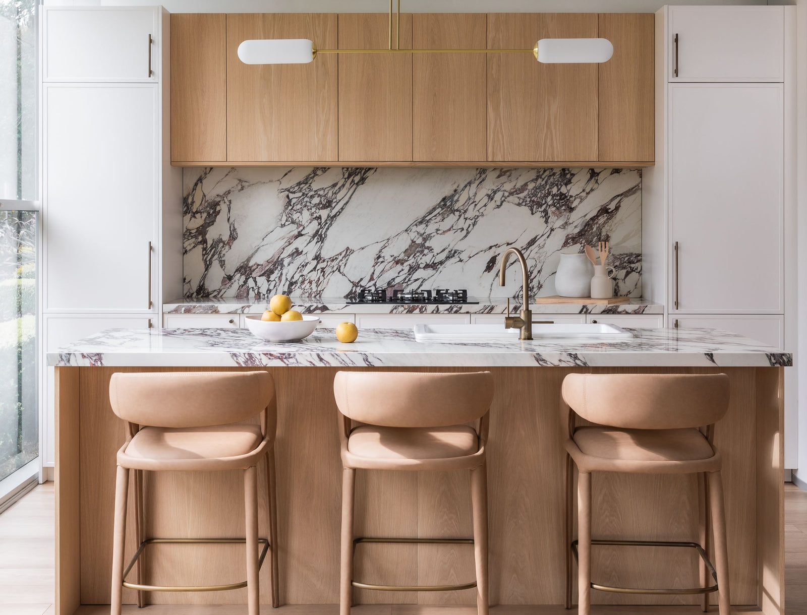 Customea American Oak kitchen